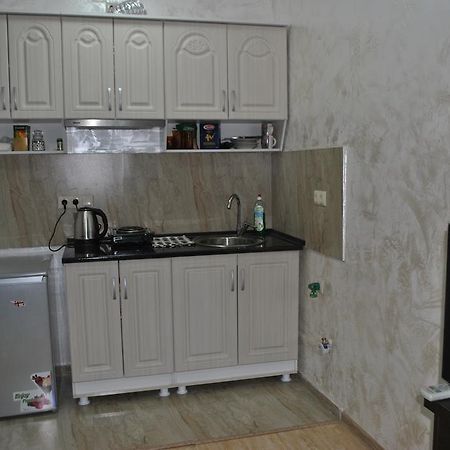 Apartment 8A Batoemi Buitenkant foto