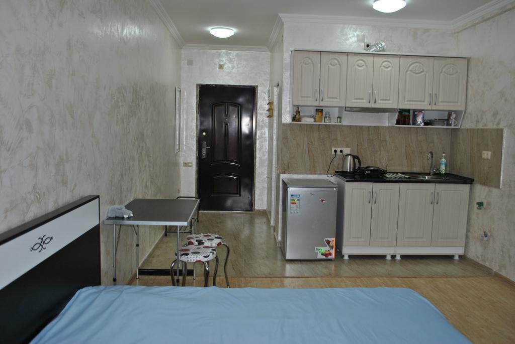 Apartment 8A Batoemi Buitenkant foto
